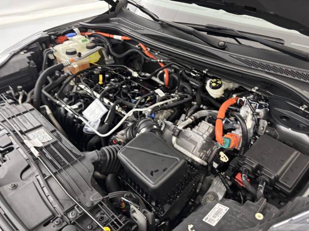 Vente en ligne Ford Kuga  2.5 Duratec 190 ch FlexiFuel FHEV E85 Powershift au prix de 19 990 €