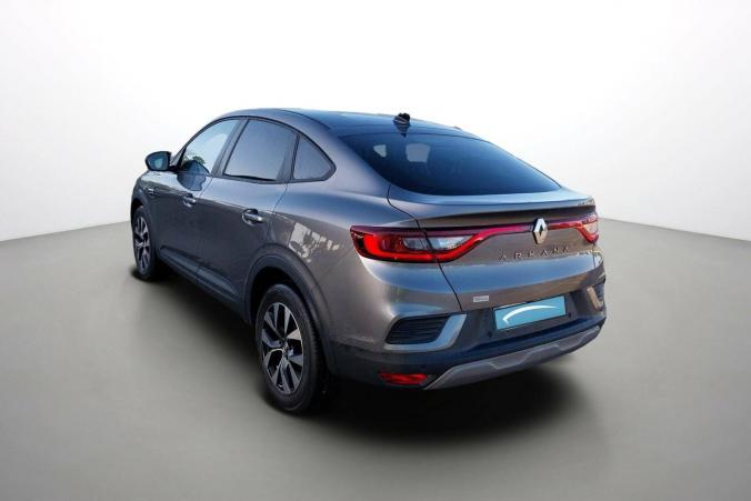 Vente en ligne Renault Arkana  mild hybrid 140 EDC FAP - 22 au prix de 20 900 €