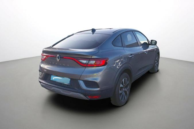 Vente en ligne Renault Arkana  mild hybrid 140 EDC FAP - 22 au prix de 20 900 €