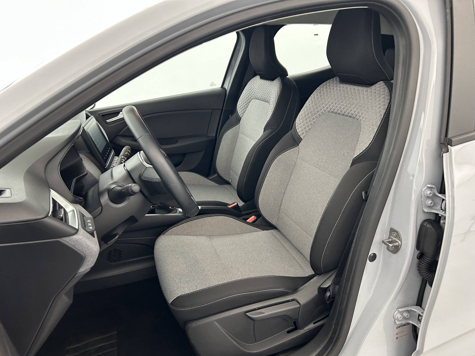 Vente en ligne Renault Clio 5 Clio TCe 90 au prix de 15 900 €