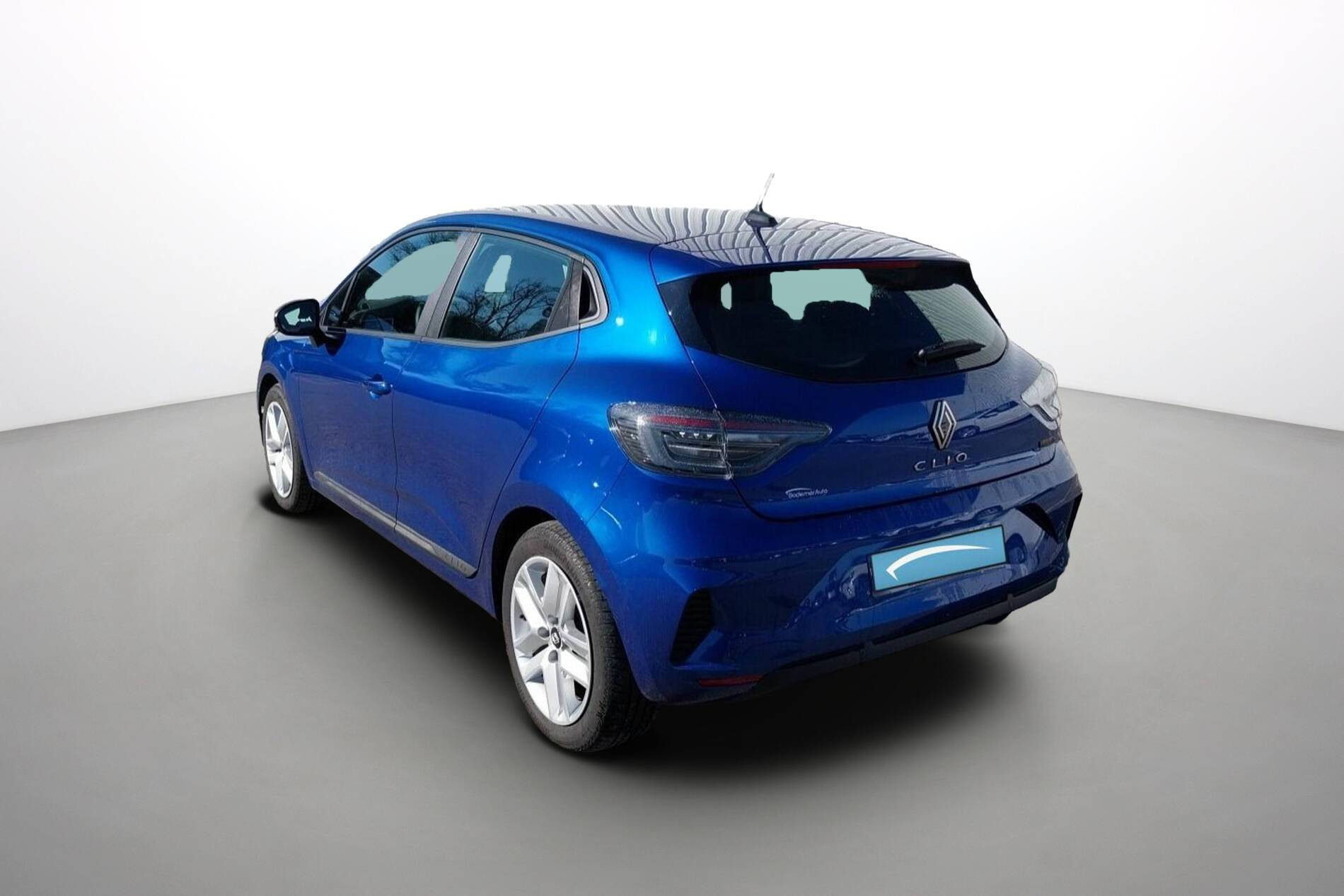 Vente en ligne Renault Clio 5 Clio E-Tech full hybrid 145 au prix de 19 800 €