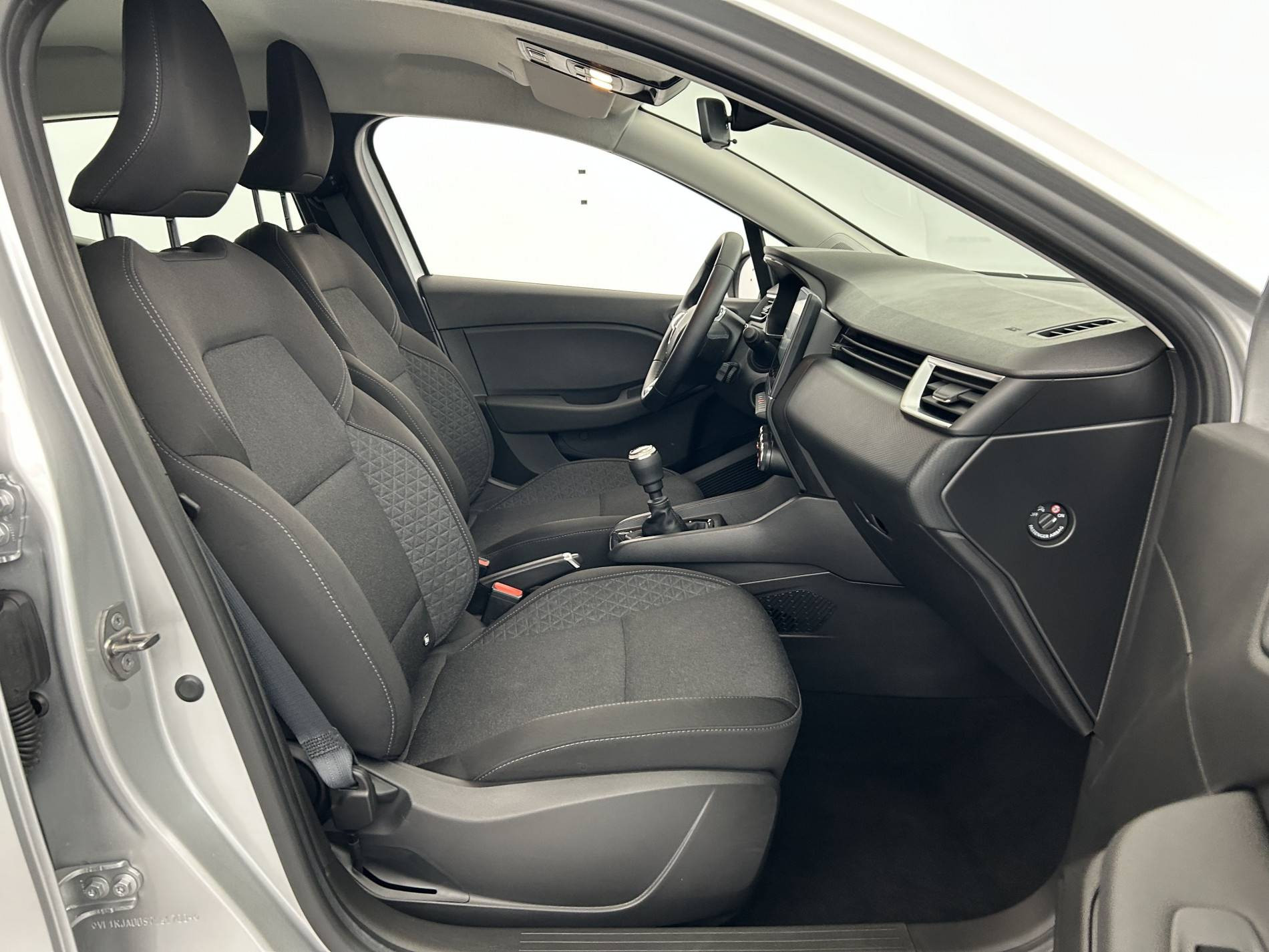 Vente en ligne Renault Clio 5 Clio TCe 90 au prix de 14 350 €