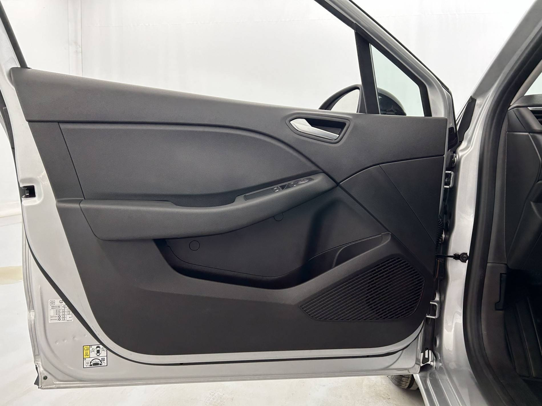 Vente en ligne Renault Clio 5 Clio TCe 90 au prix de 14 350 €