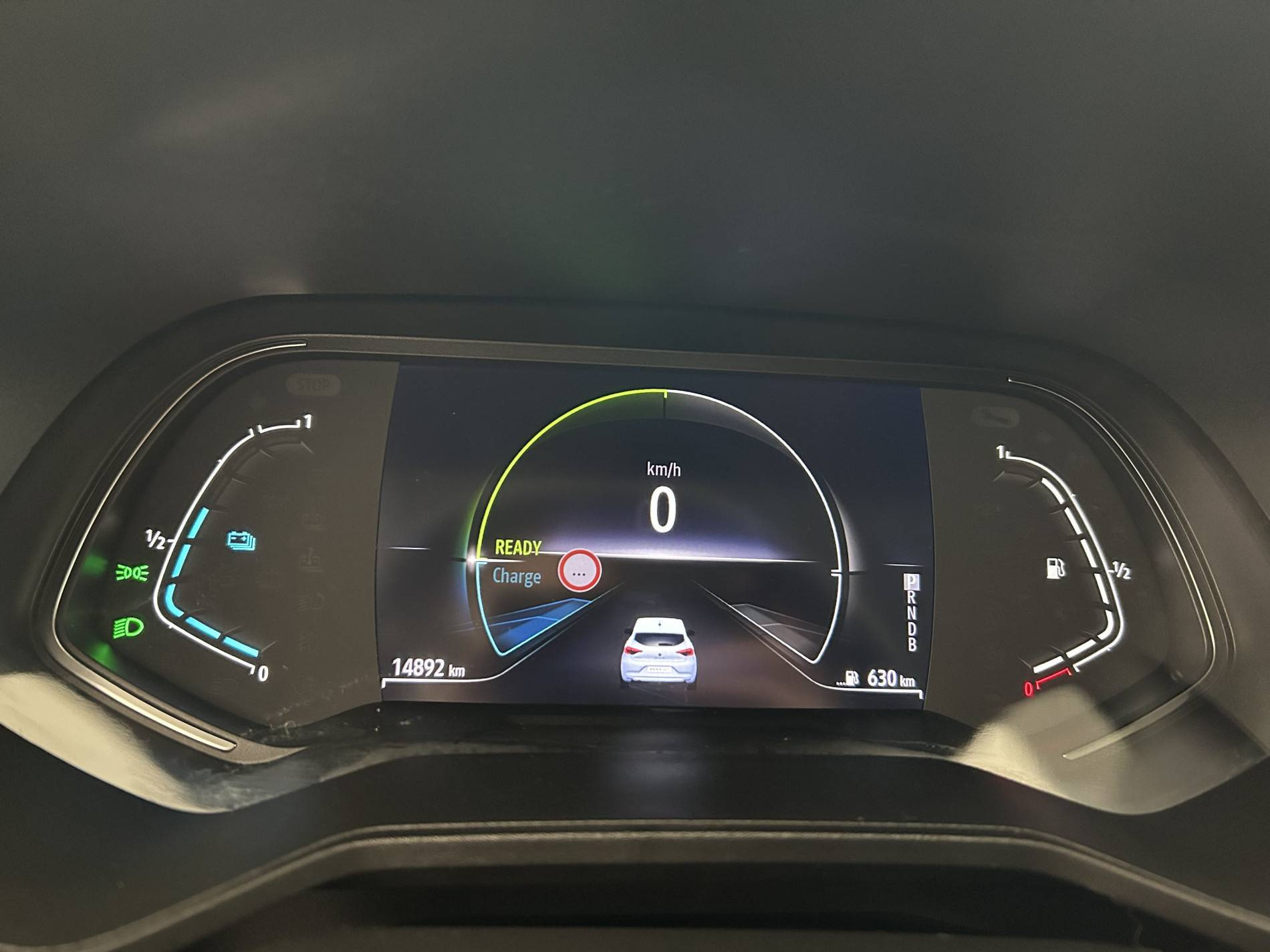 Vente en ligne Renault Clio 5 Clio E-Tech full hybrid 145 au prix de 17 850 €