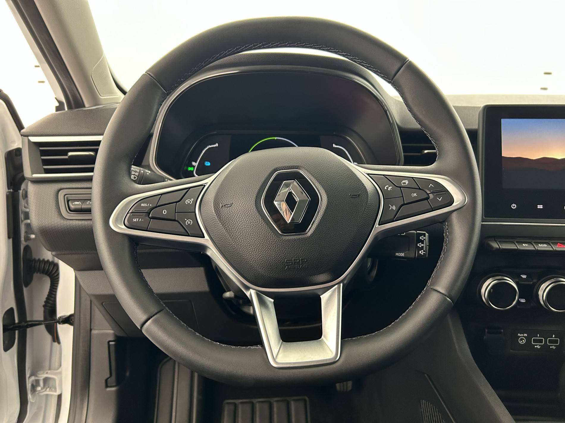 Vente en ligne Renault Clio 5 Clio E-Tech full hybrid 145 au prix de 17 850 €