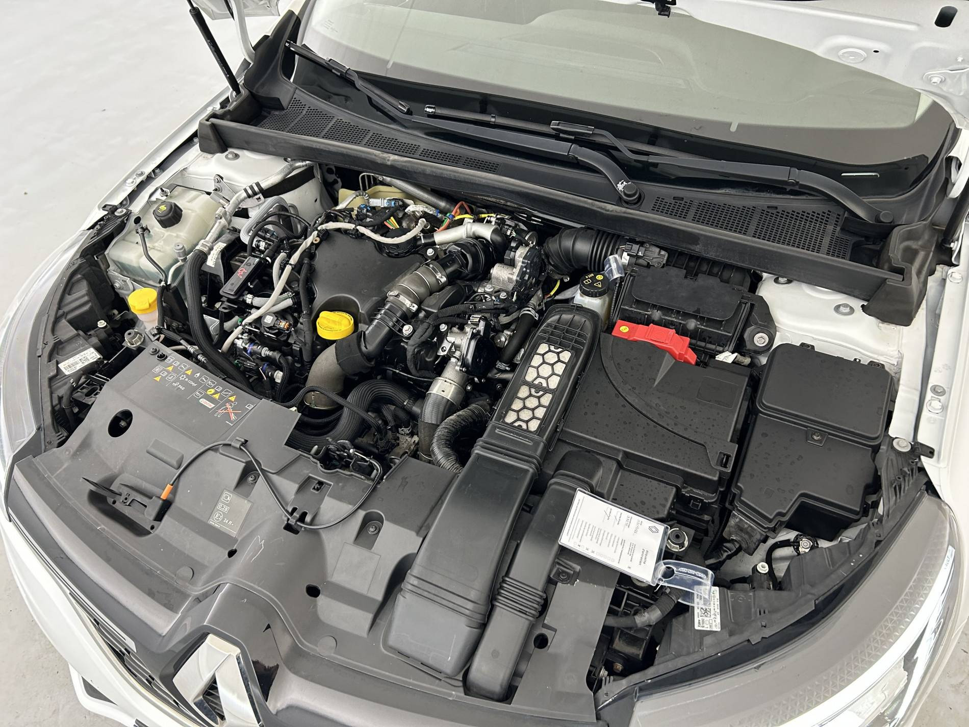 Vente en ligne Renault Megane 4  BLUE DCI 95 au prix de 11 400 €