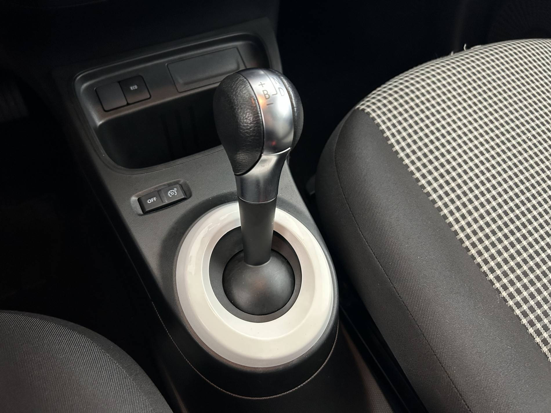 Vente en ligne Renault Twingo Electrique Twingo III E-Tech au prix de 10 000 €