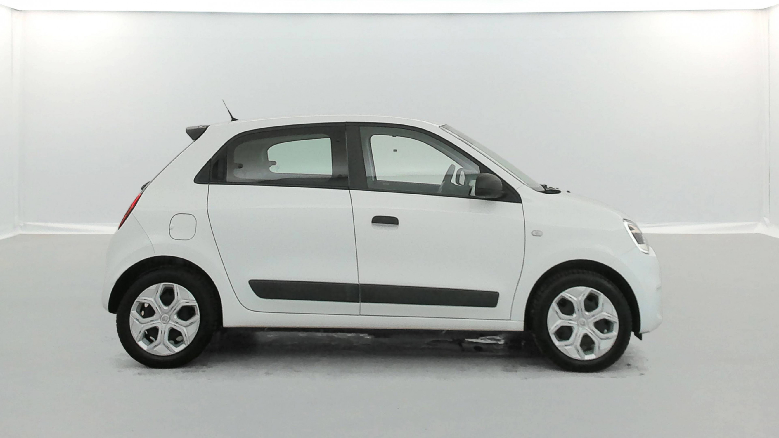 Vente en ligne Renault Twingo Electrique Twingo III E-Tech au prix de 10 000 €