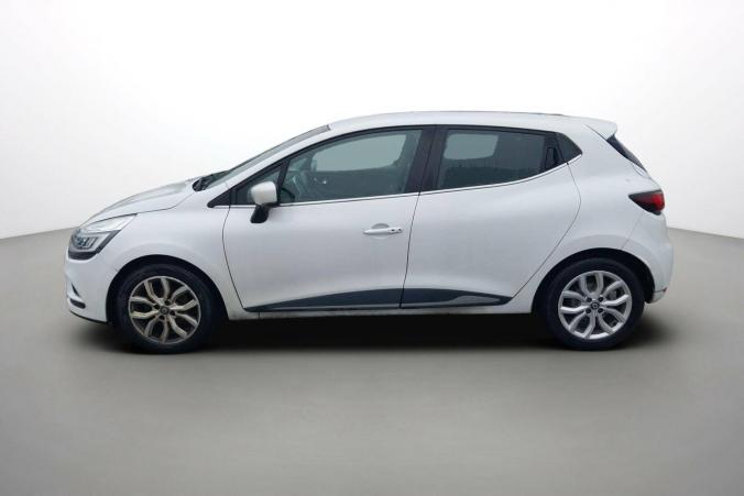 Vente en ligne Renault Clio 4 Clio TCe 120 Energy EDC au prix de 10 500 €
