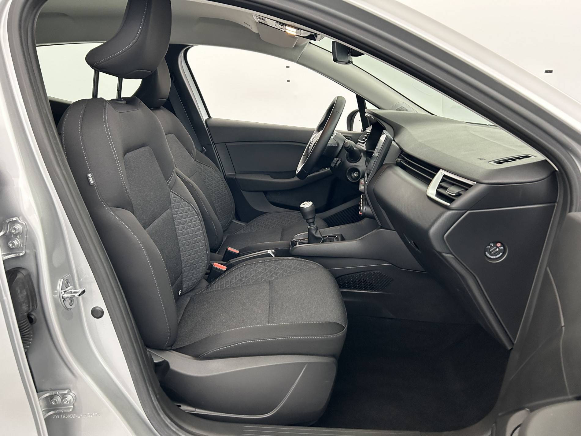 Vente en ligne Renault Clio 5 Clio TCe 90 au prix de 13 900 €