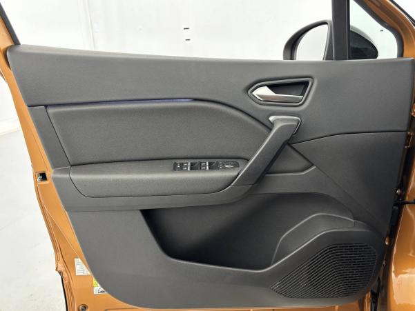 Vente en ligne Renault Captur  TCe 130 EDC FAP au prix de 17 900 €