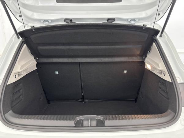 Vente en ligne Renault Clio 5 Clio TCe 100 GPL - 21N au prix de 13 800 €