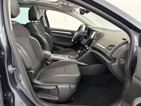 Vente en ligne Renault Megane 4 Estate  Blue dCi 115 EDC au prix de 23 990 €