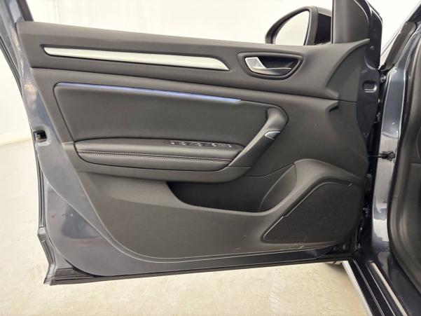 Vente en ligne Renault Megane 4 Estate  Blue dCi 115 EDC au prix de 23 990 €