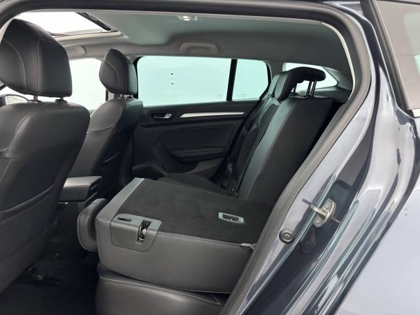 Vente en ligne Renault Megane 4 Estate  Blue dCi 115 EDC au prix de 23 990 €