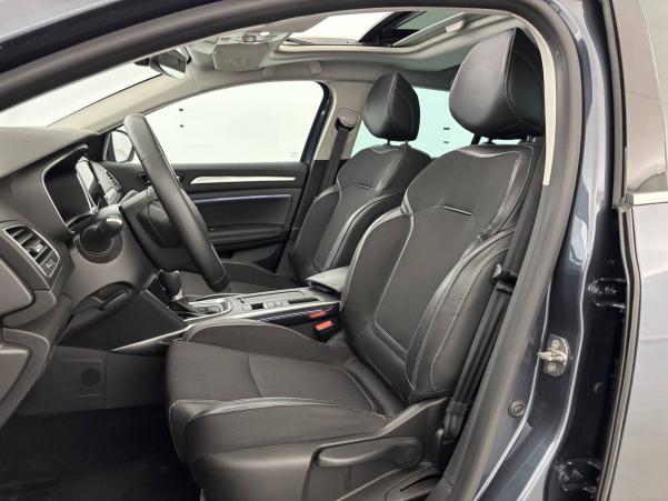 Vente en ligne Renault Megane 4 Estate  Blue dCi 115 EDC au prix de 23 990 €