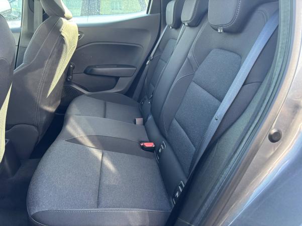 Vente en ligne Renault Clio 5 Clio TCe 90 au prix de 15 890 €