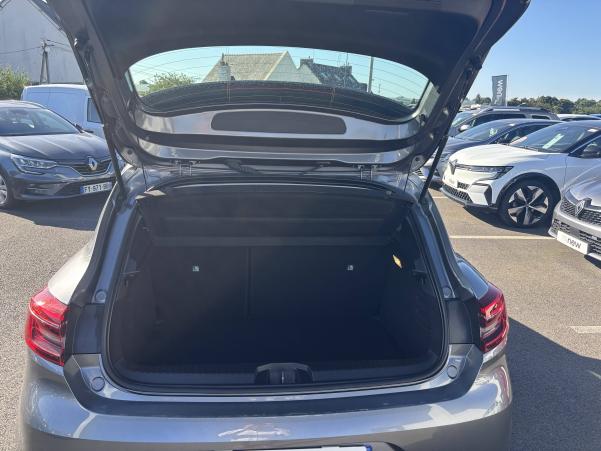 Vente en ligne Renault Clio 5 Clio TCe 90 au prix de 15 890 €