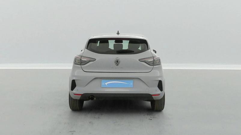 Vente en ligne Renault Clio 5 Clio TCe 90 au prix de 15 500 €