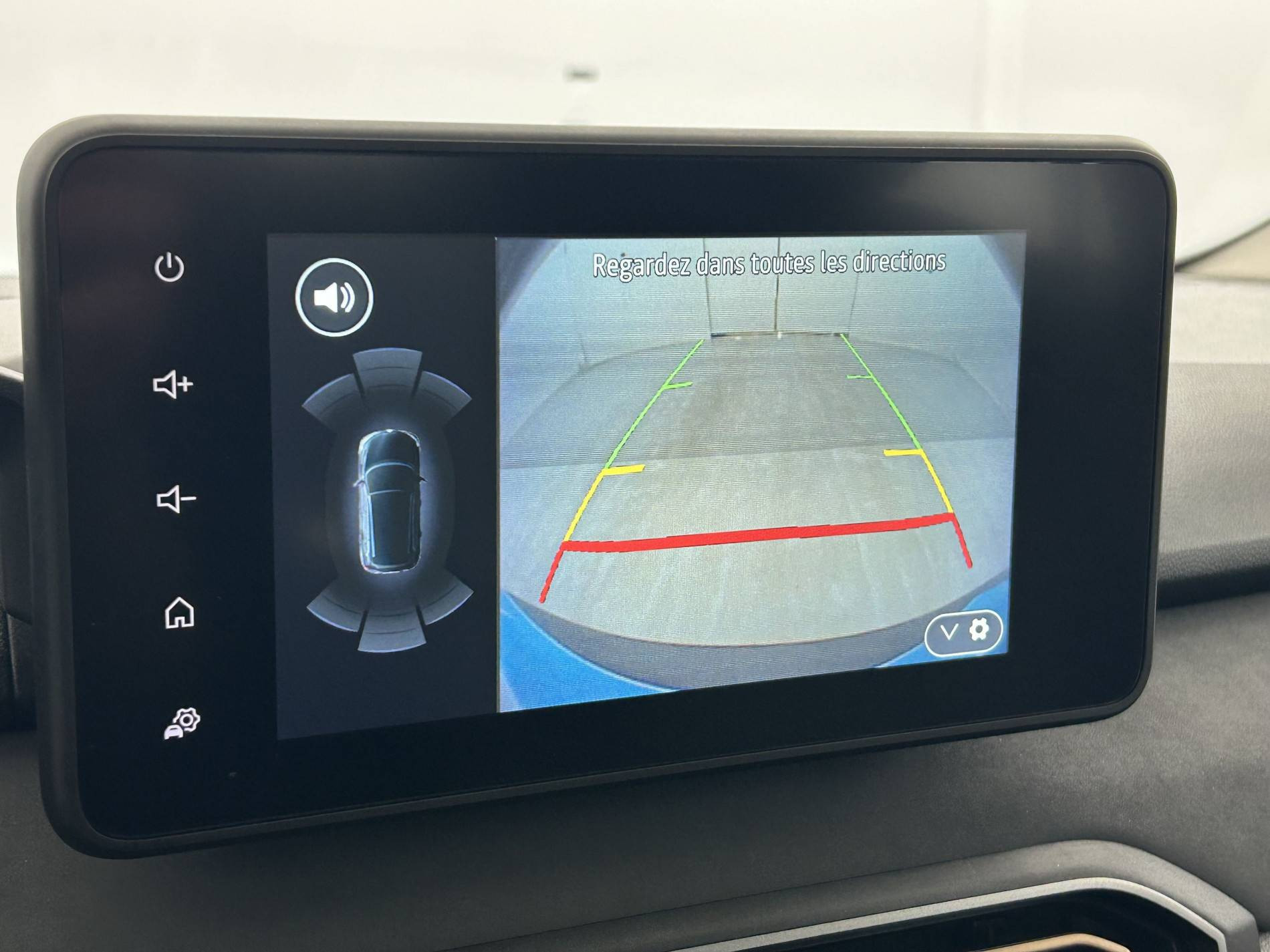 Vente en ligne Dacia Sandero 3  ECO-G 100 GSR2 au prix de 17 900 €