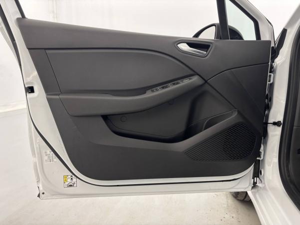 Vente en ligne Renault Clio 5 Clio TCe 90 au prix de 15 700 €