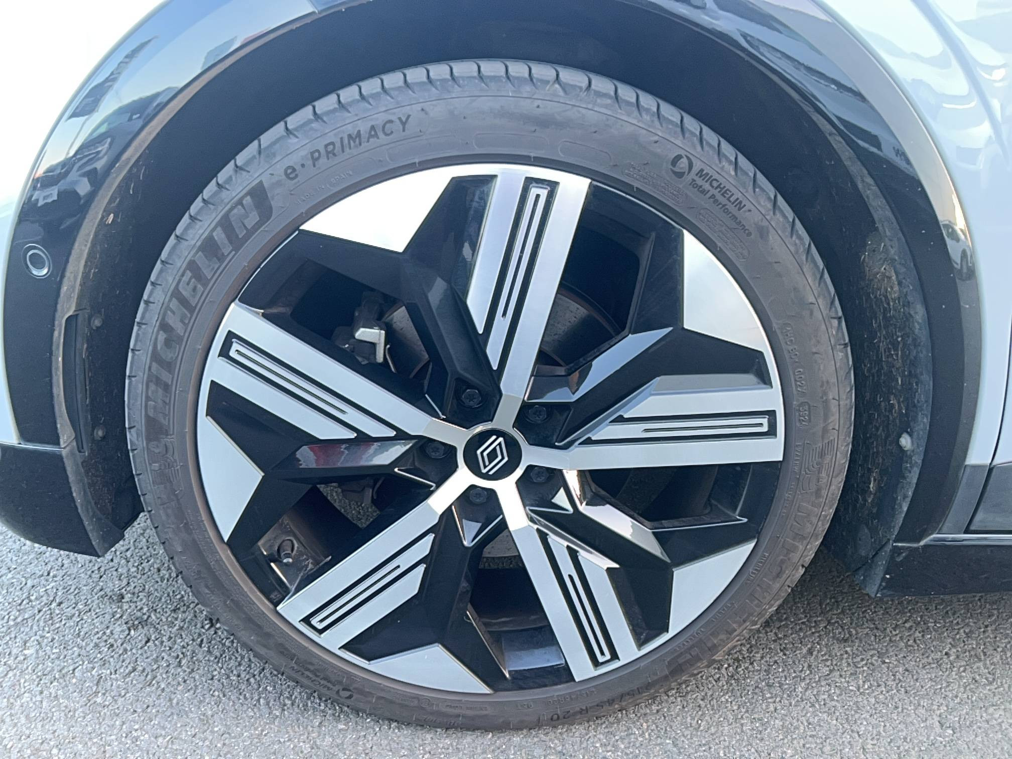 Vente en ligne Renault Megane E-Tech  EV60 220 ch super charge au prix de 23 500 €