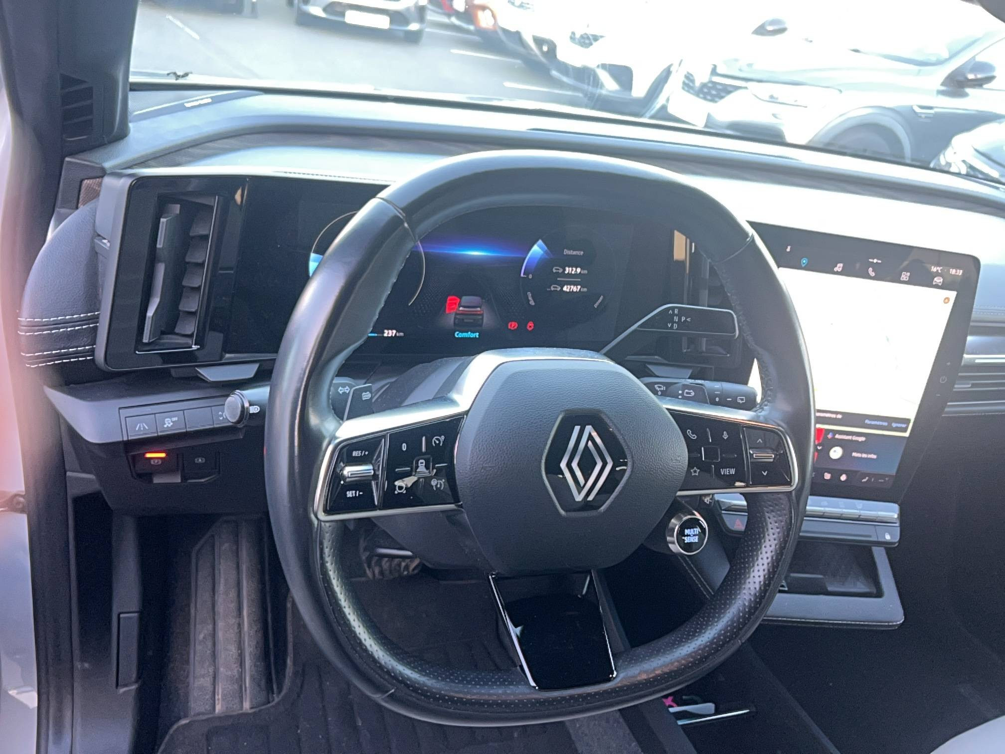 Vente en ligne Renault Megane E-Tech  EV60 220 ch super charge au prix de 23 500 €