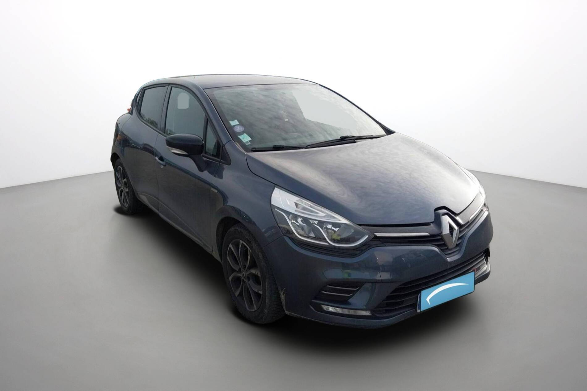 Vente en ligne Renault Clio 4 Clio TCe 90 au prix de 10 500 €