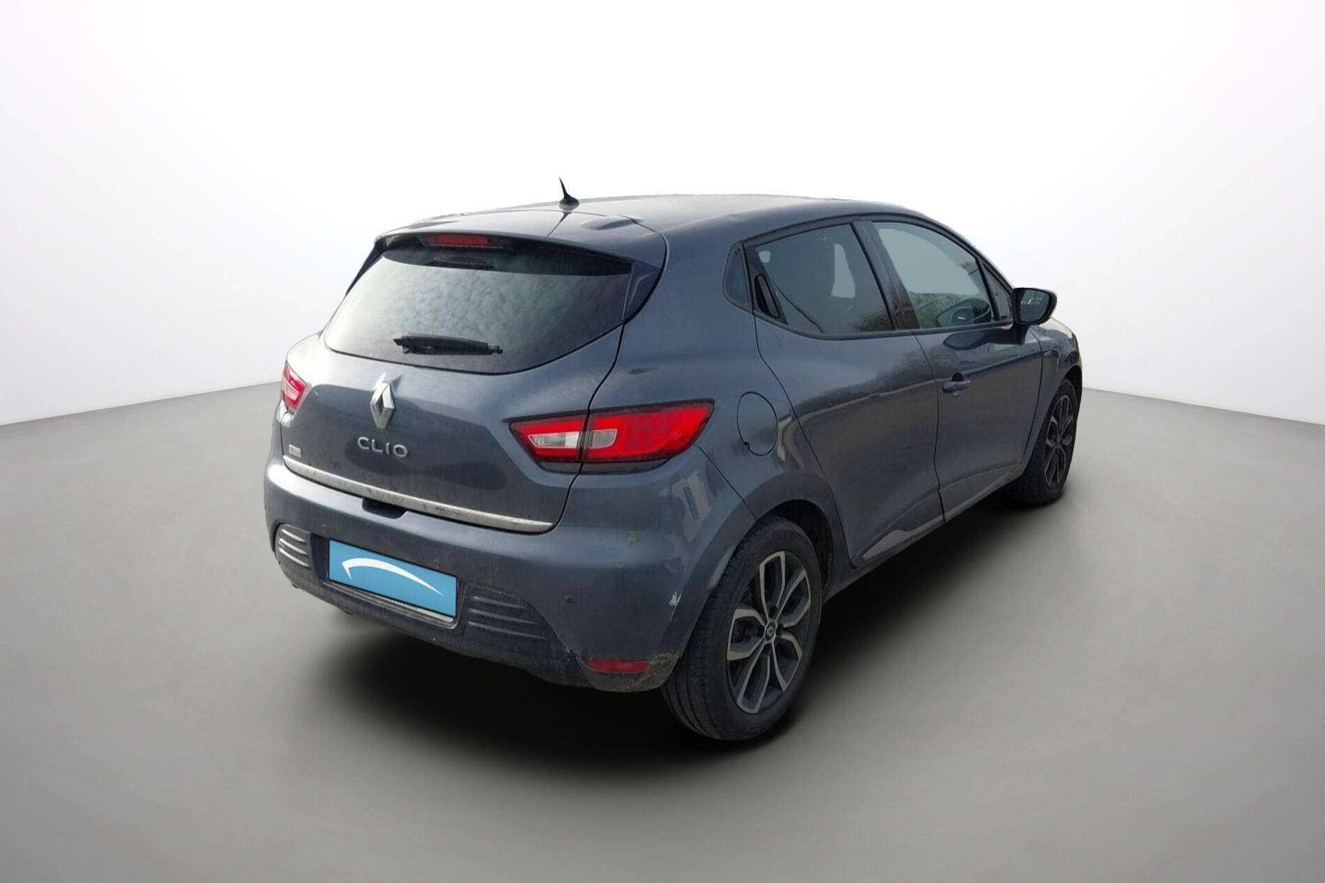 Vente en ligne Renault Clio 4 Clio TCe 90 au prix de 10 500 €