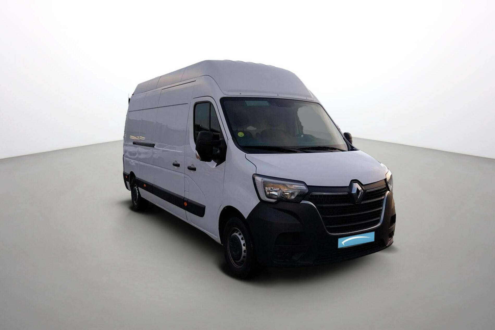 Vente en ligne Renault Master Fourgon MASTER FGN TRAC F3500 L3H3 BLUE DCI 135 au prix de 27 300 €