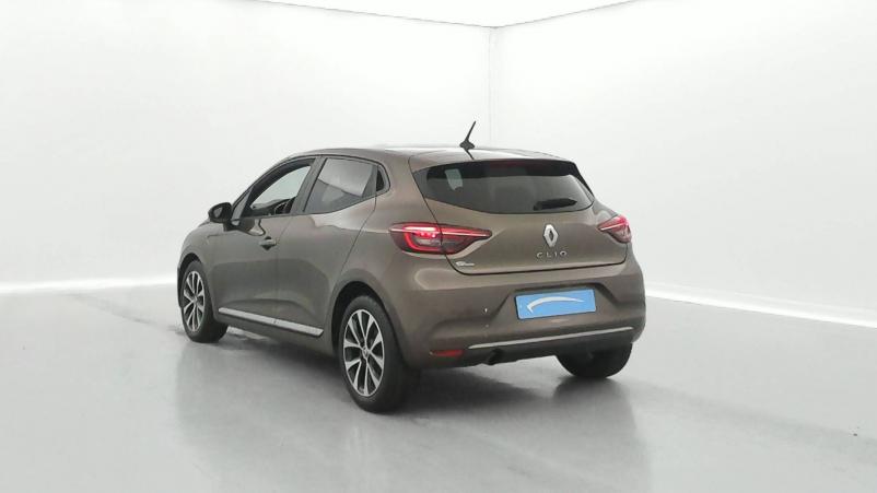 Vente en ligne Renault Clio 5 Clio TCe 100 au prix de 13 100 €