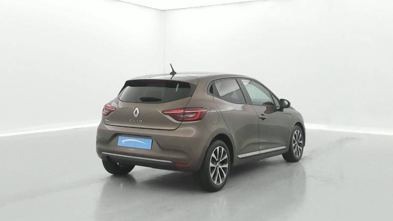 Vente en ligne Renault Clio 5 Clio TCe 100 au prix de 13 100 €