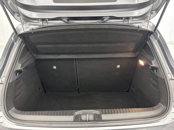 Vente en ligne Renault Clio 5 Clio E-Tech full hybrid 145 au prix de 19 990 €