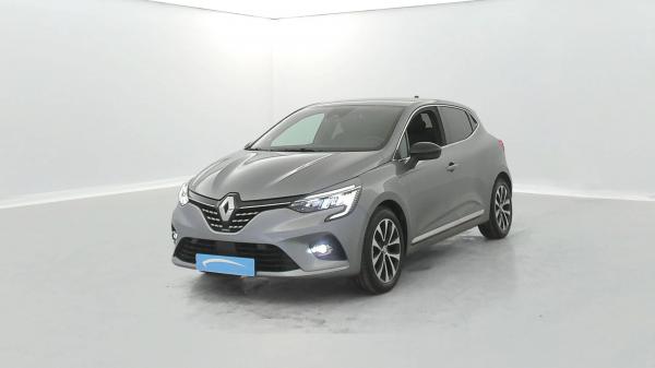 Renault Clio 5 Clio E-Tech full hybrid 145 occasion de 2023 en vente à Saint-Brieuc