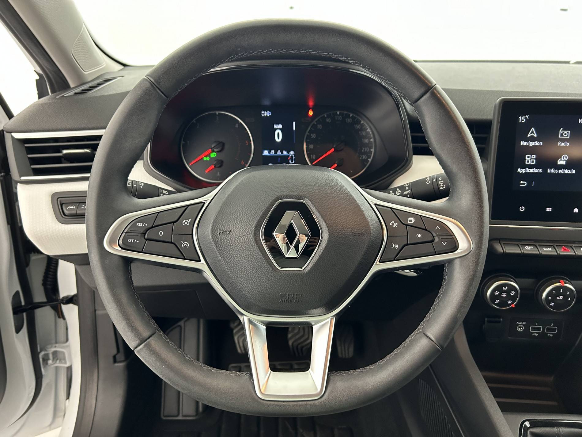 Vente en ligne Renault Clio 5 Clio Blue dCi 100 au prix de 15 500 €