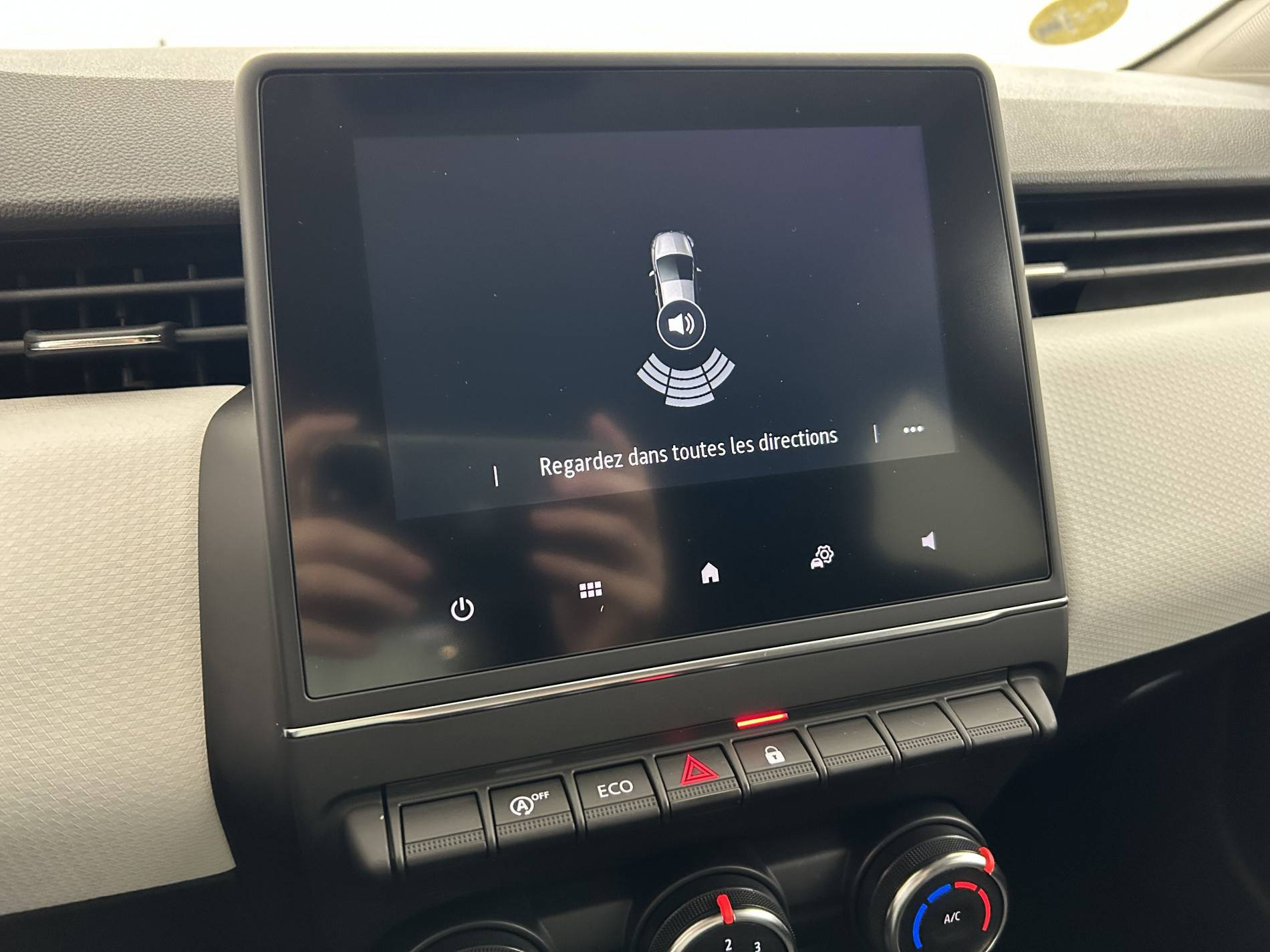 Vente en ligne Renault Clio 5 Clio Blue dCi 100 au prix de 15 500 €