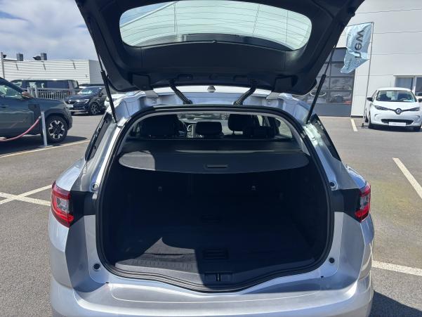 Vente en ligne Renault Megane 4 Estate Mégane IV Estate Blue dCi 115 au prix de 16 990 €