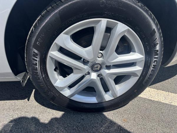 Vente en ligne Renault Megane 4 Estate Mégane IV Estate Blue dCi 115 au prix de 16 990 €