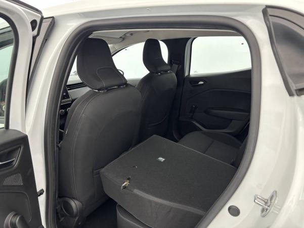 Vente en ligne Renault Clio 5 Clio TCe 90 - 21N au prix de 13 490 €