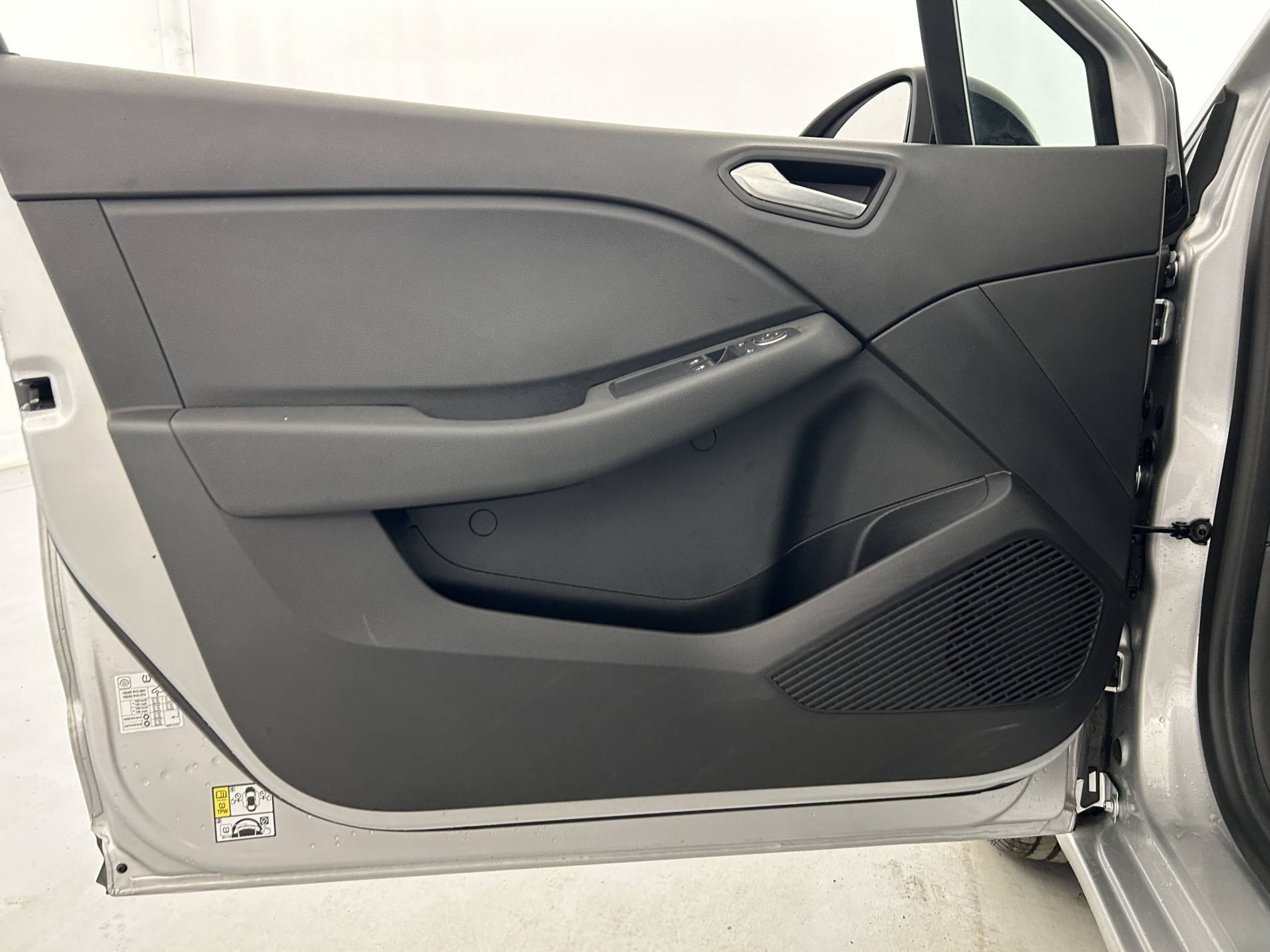 Vente en ligne Renault Clio 5 Clio TCe 90 au prix de 14 350 €