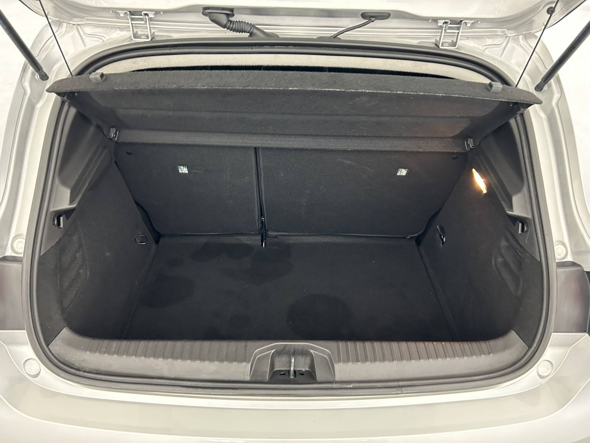 Vente en ligne Renault Clio 5 Clio TCe 90 au prix de 14 350 €