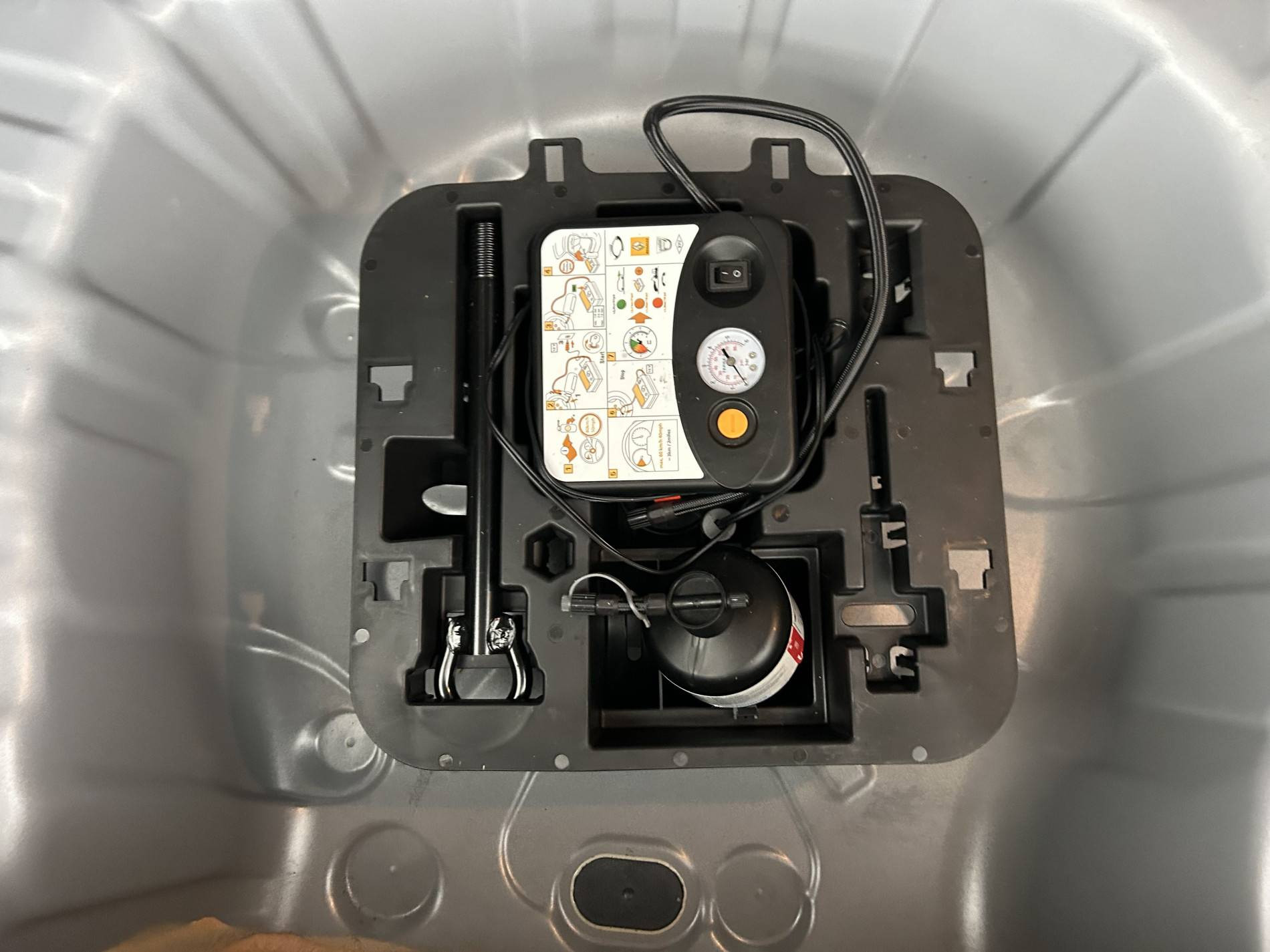 Vente en ligne Renault Clio 5 Clio TCe 90 au prix de 14 350 €