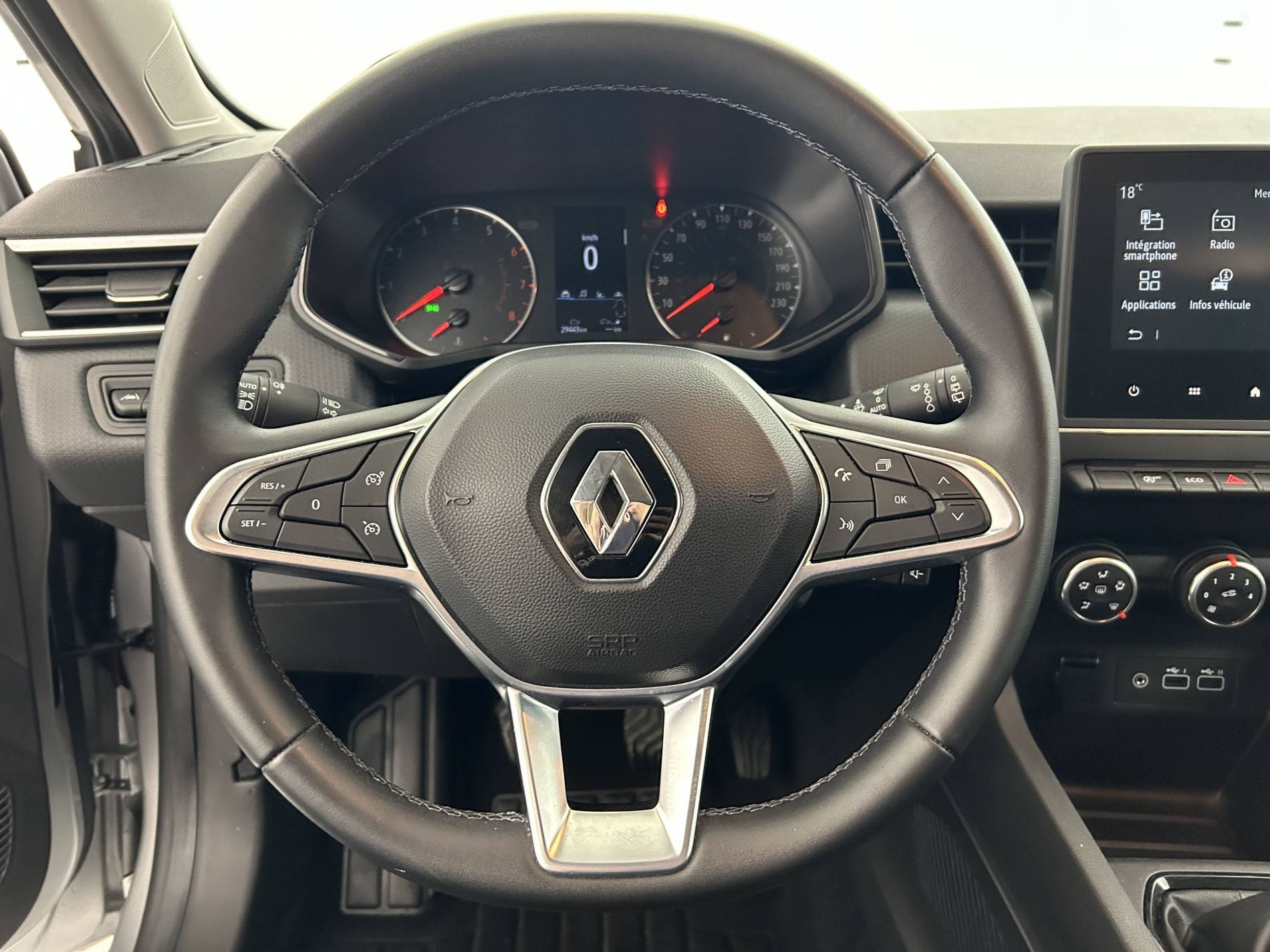 Vente en ligne Renault Clio 5 Clio TCe 90 au prix de 14 350 €