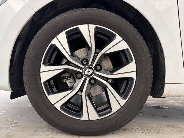 Vente en ligne Renault Clio 5 Clio TCe 90 au prix de 15 700 €