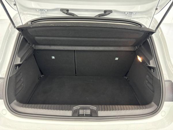 Vente en ligne Renault Clio 5 Clio TCe 90 au prix de 15 700 €