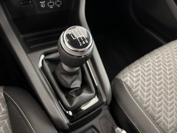 Vente en ligne Renault Clio 5 Clio TCe 90 au prix de 15 700 €