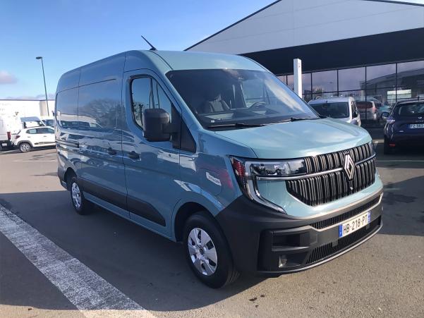 Vente en ligne Renault Master E-Tech MASTER ELECTRIQUE FGN L2H2 3T5 GRANDE AUTONOMIE au prix de 55 590 €