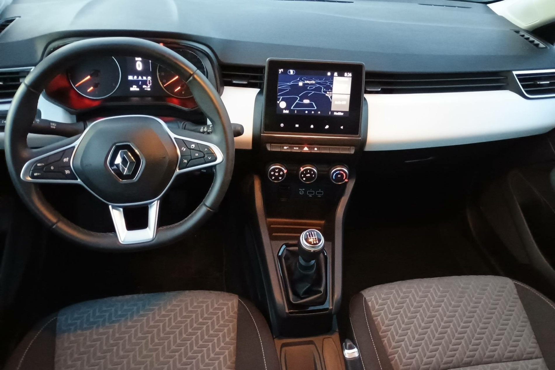 Vente en ligne Renault Clio 5 Clio TCe 90 au prix de 14 250 €