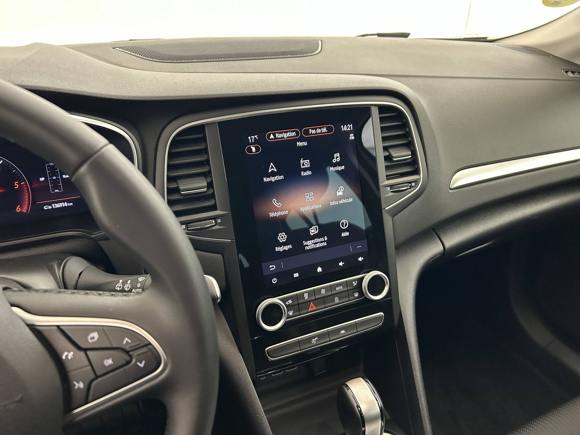 Vente en ligne Renault Megane 4 Estate  Blue dCi 115 EDC au prix de 15 200 €