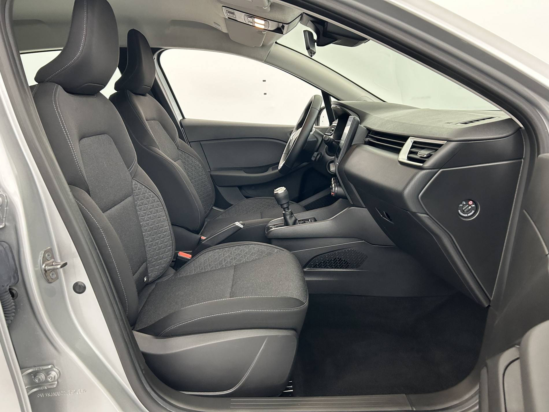 Vente en ligne Renault Clio 5 Clio TCe 90 au prix de 14 350 €